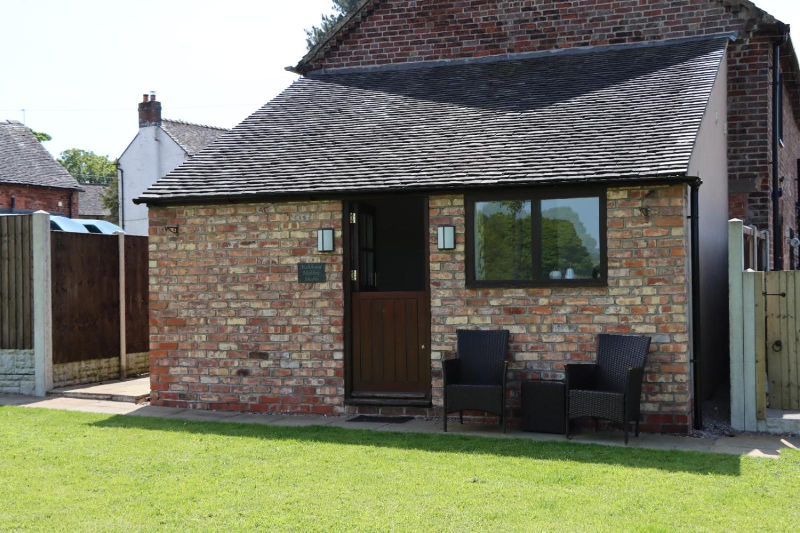Malthouse Farm Dilhorne